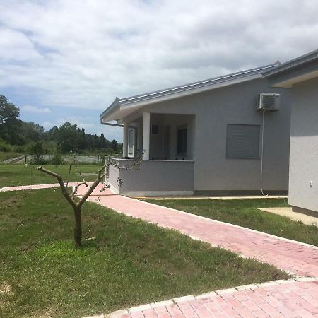 Helena'S Sweet Home Улцинь Екстер'єр фото